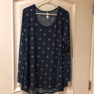 Lularoe plus size top size 3 XL